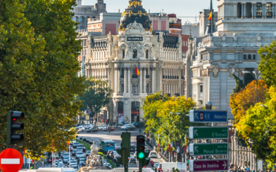 Madrid adaptará el impuesto de circulación a las etiquetas ambientales: claves del cambio para 2026